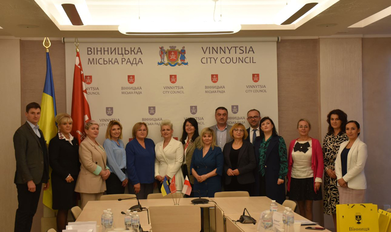 Educators from Vinnytsia and Kielce Signed a Declaration on Cooperation